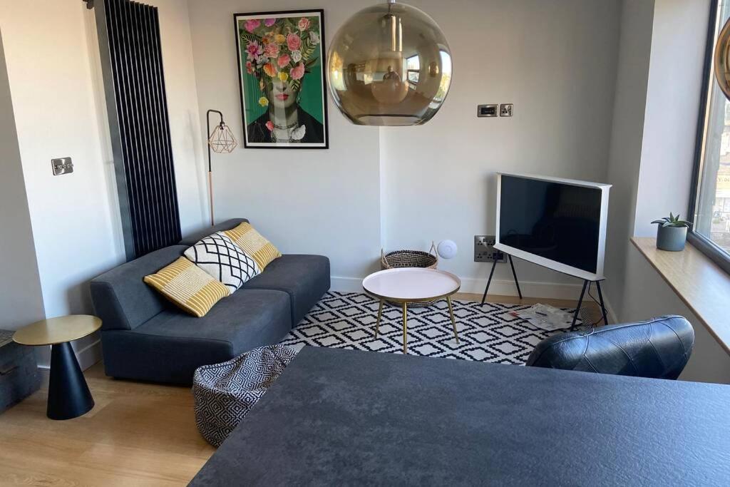 Beachside Apartment In The Centre Of Town New Quay Kültér fotó